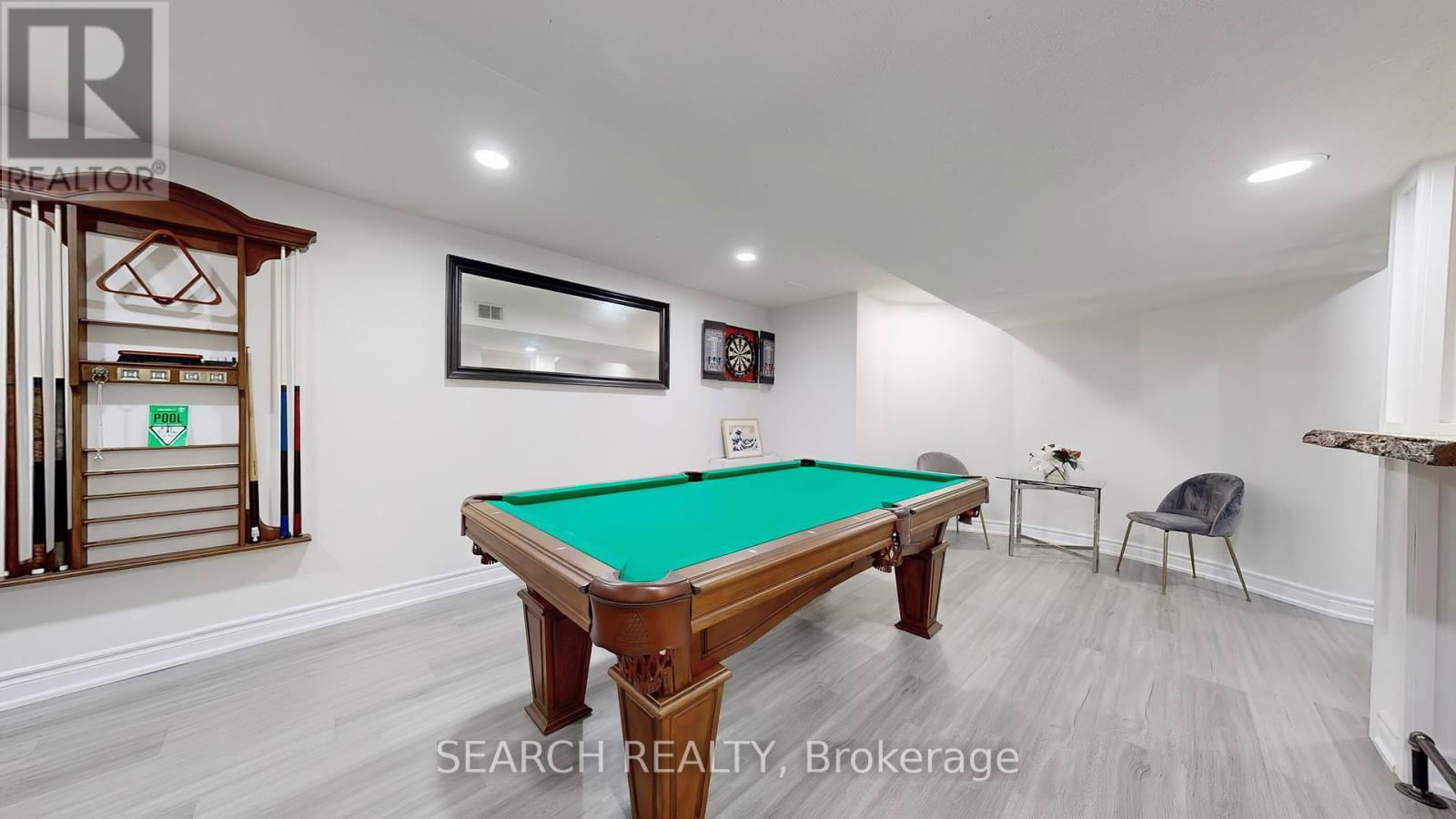 2 ANGUS DRIVE Image 36