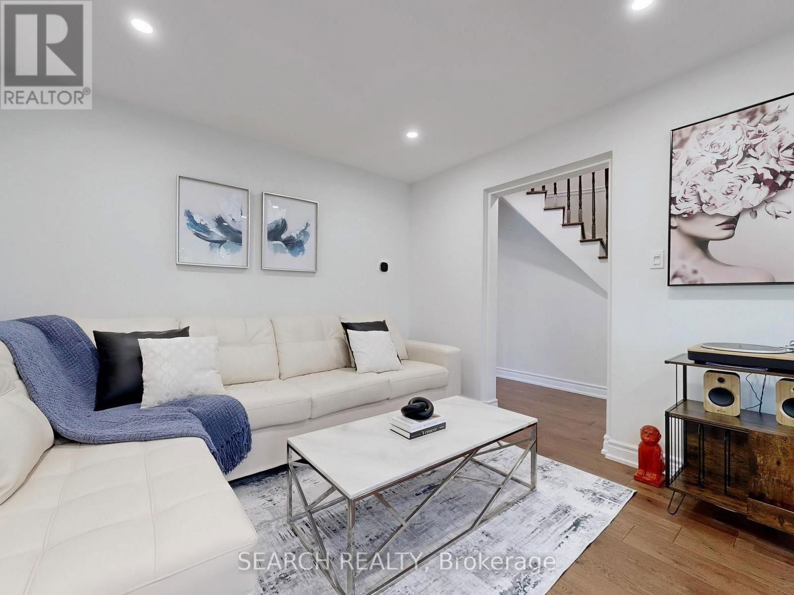 2 ANGUS DRIVE Image 6