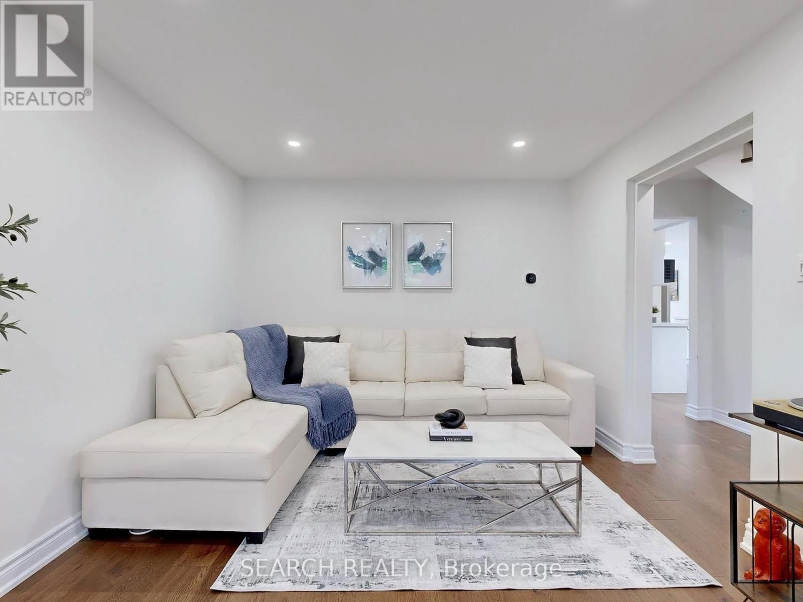 2 ANGUS DRIVE Image 7