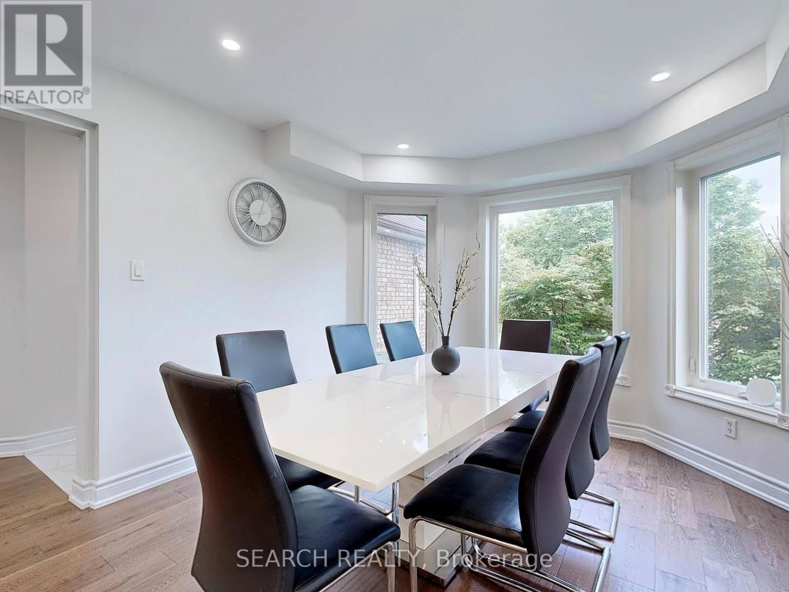 2 ANGUS DRIVE Image 8