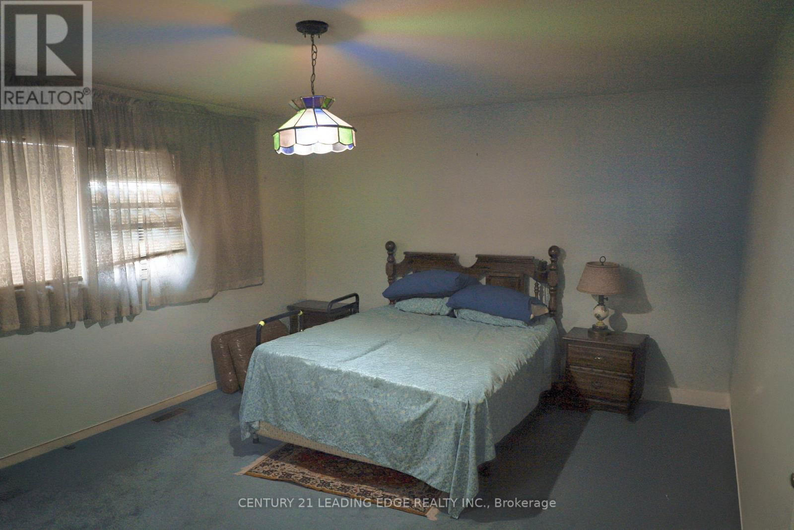 TH9 - 1031 MIDLAND AVENUE Image 14