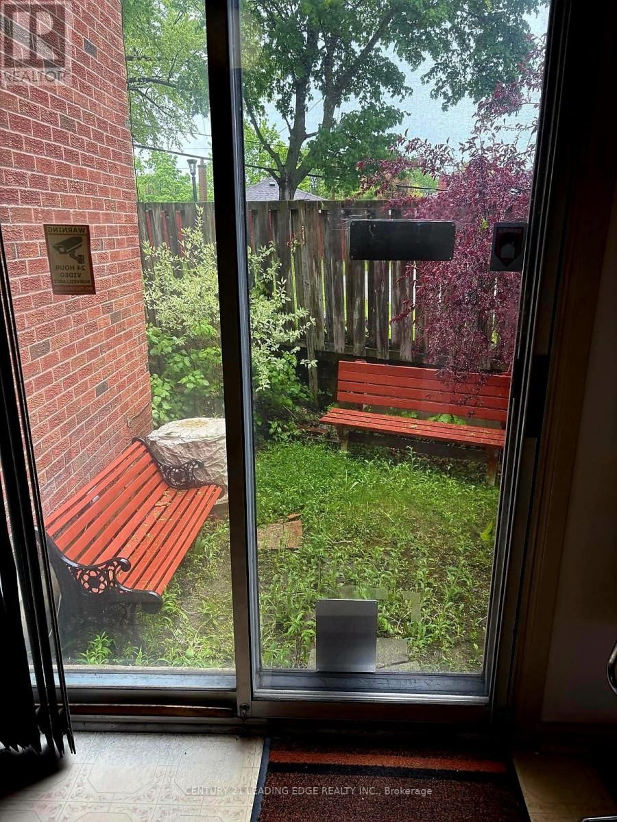 TH9 - 1031 MIDLAND AVENUE Image 26