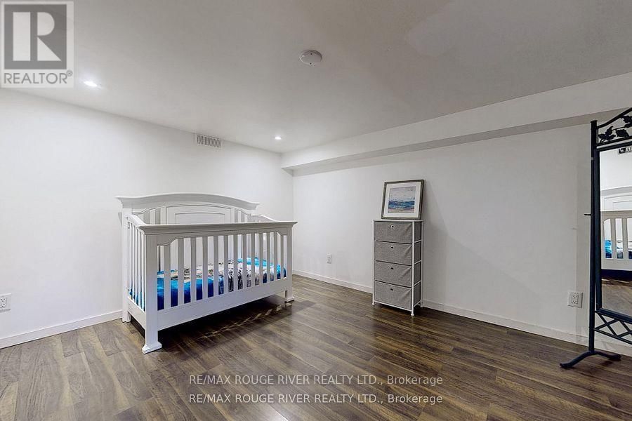 92 EASTVILLE AVENUE Image 13