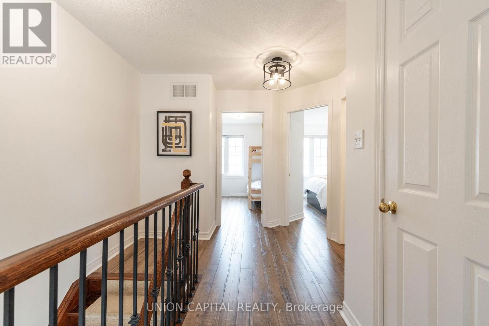 33 IGNATIUS LANE Image 11