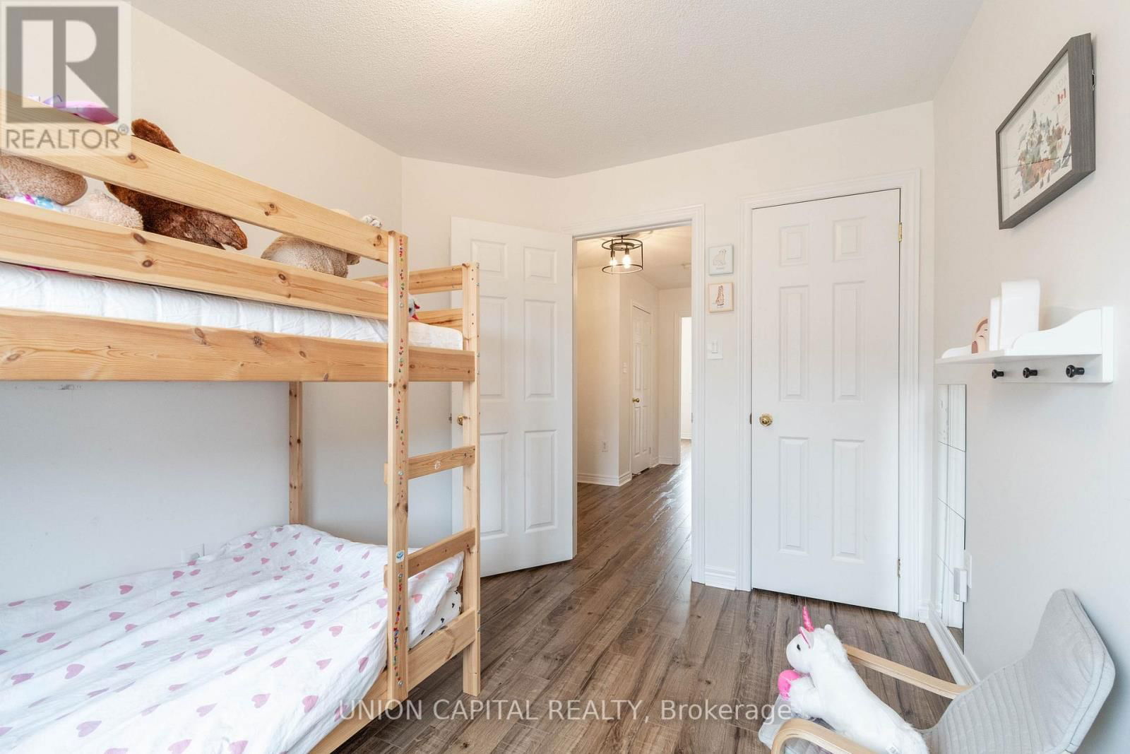 33 IGNATIUS LANE Image 13