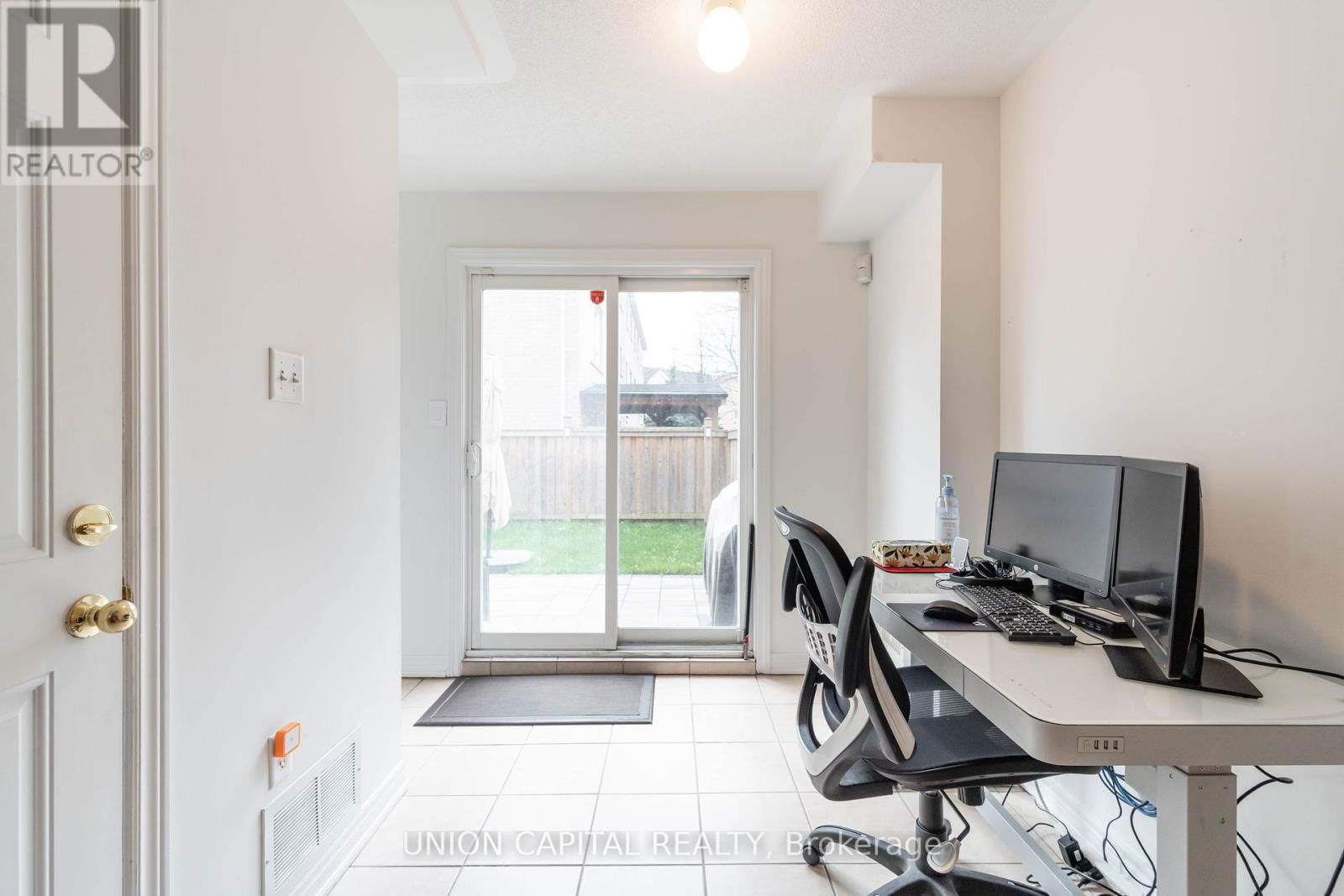 33 IGNATIUS LANE Image 19