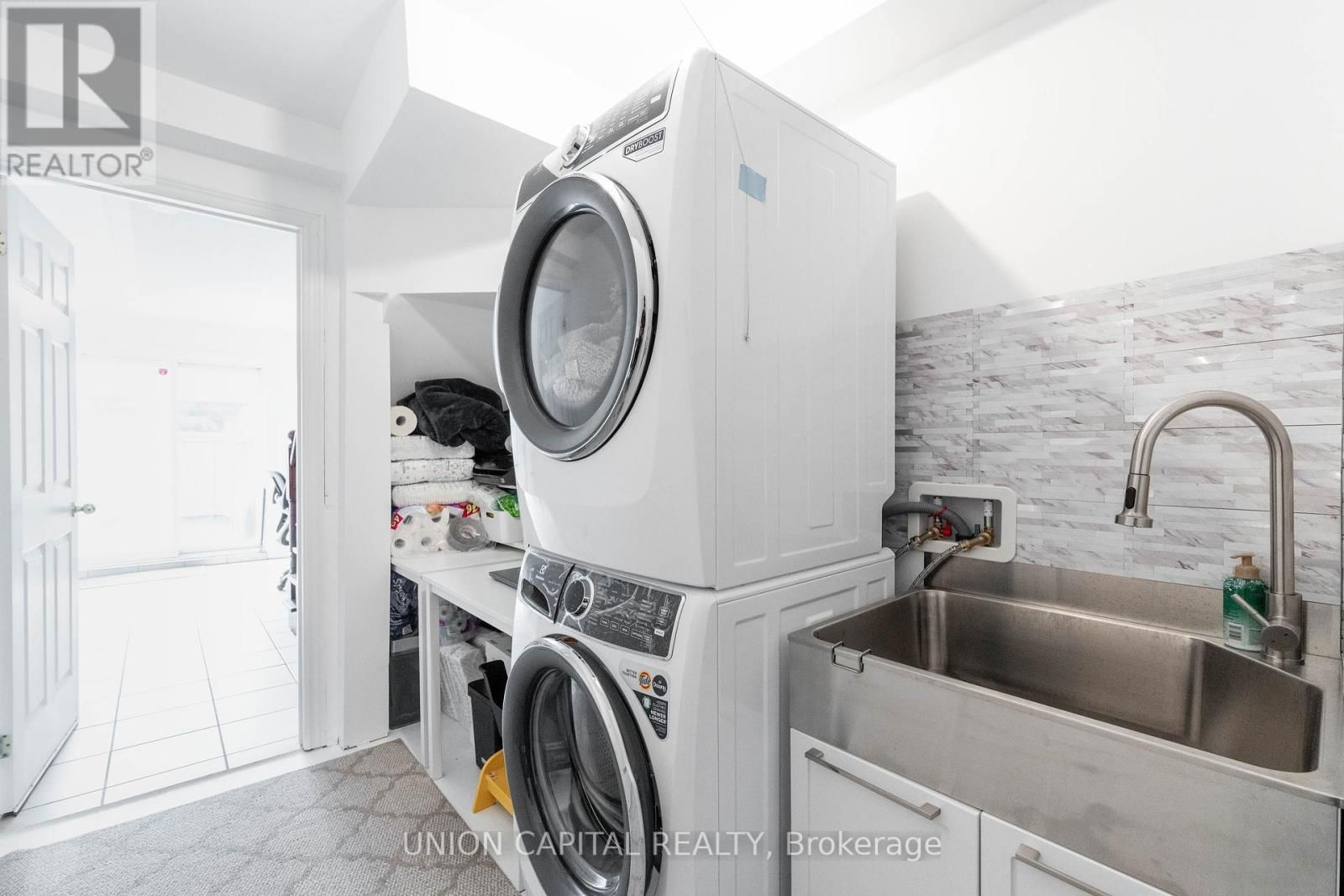 33 IGNATIUS LANE Image 20