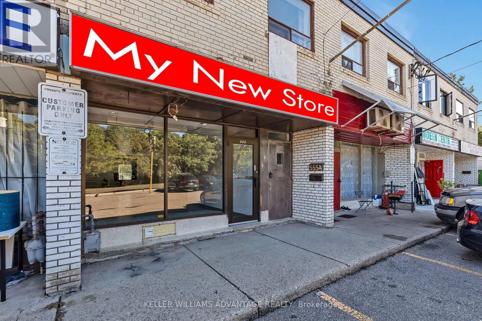 Mn&Lwr - 555 KENNEDY ROAD Image 1
