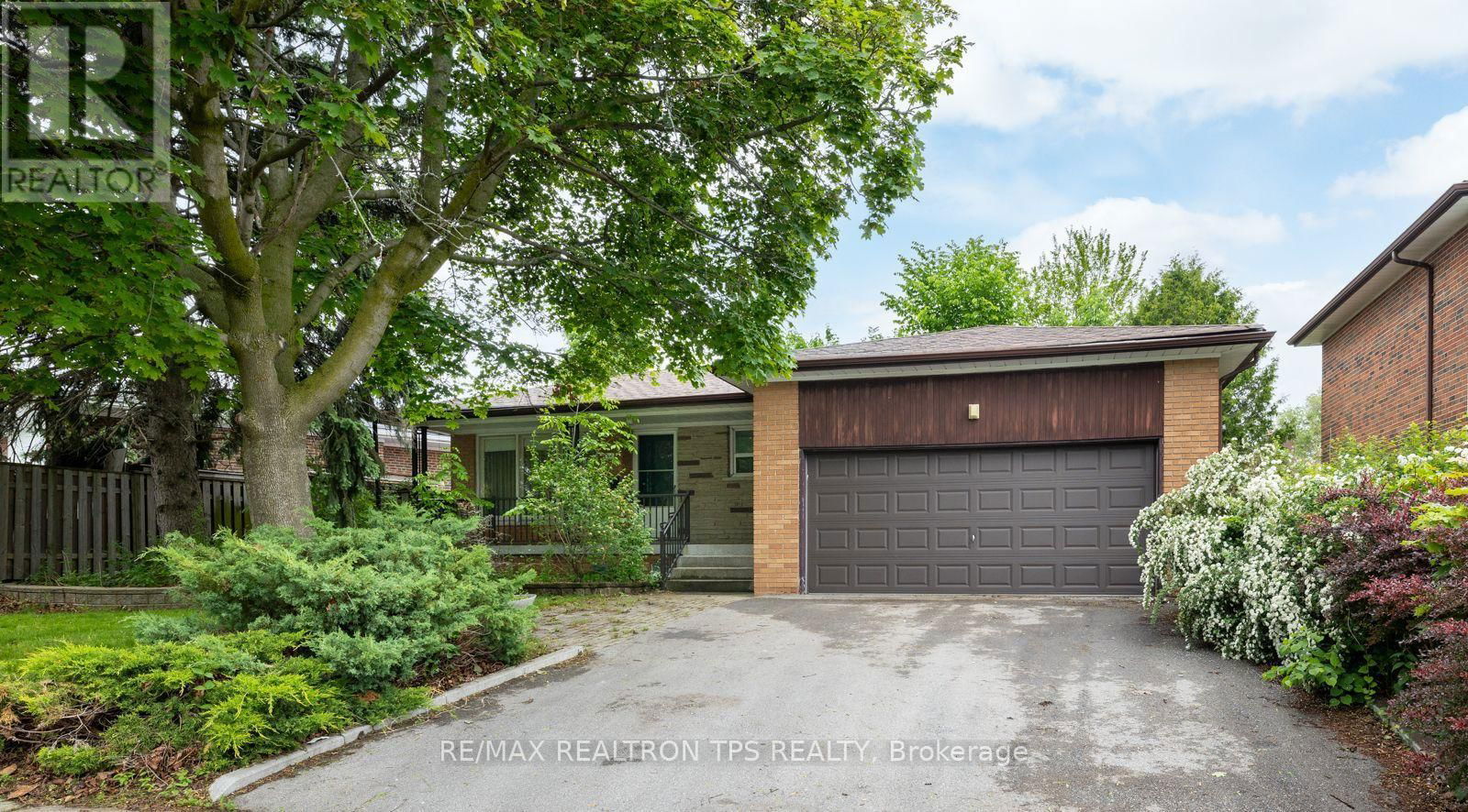 54 PORTICO DRIVE Image 2