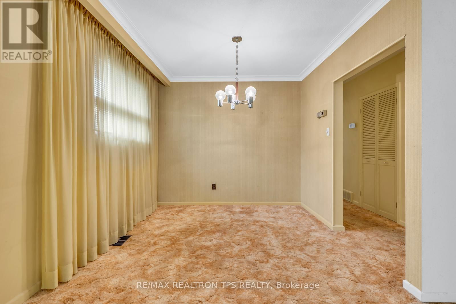 54 PORTICO DRIVE Image 7