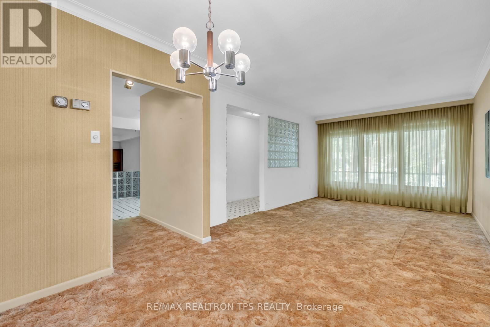 54 PORTICO DRIVE Image 8