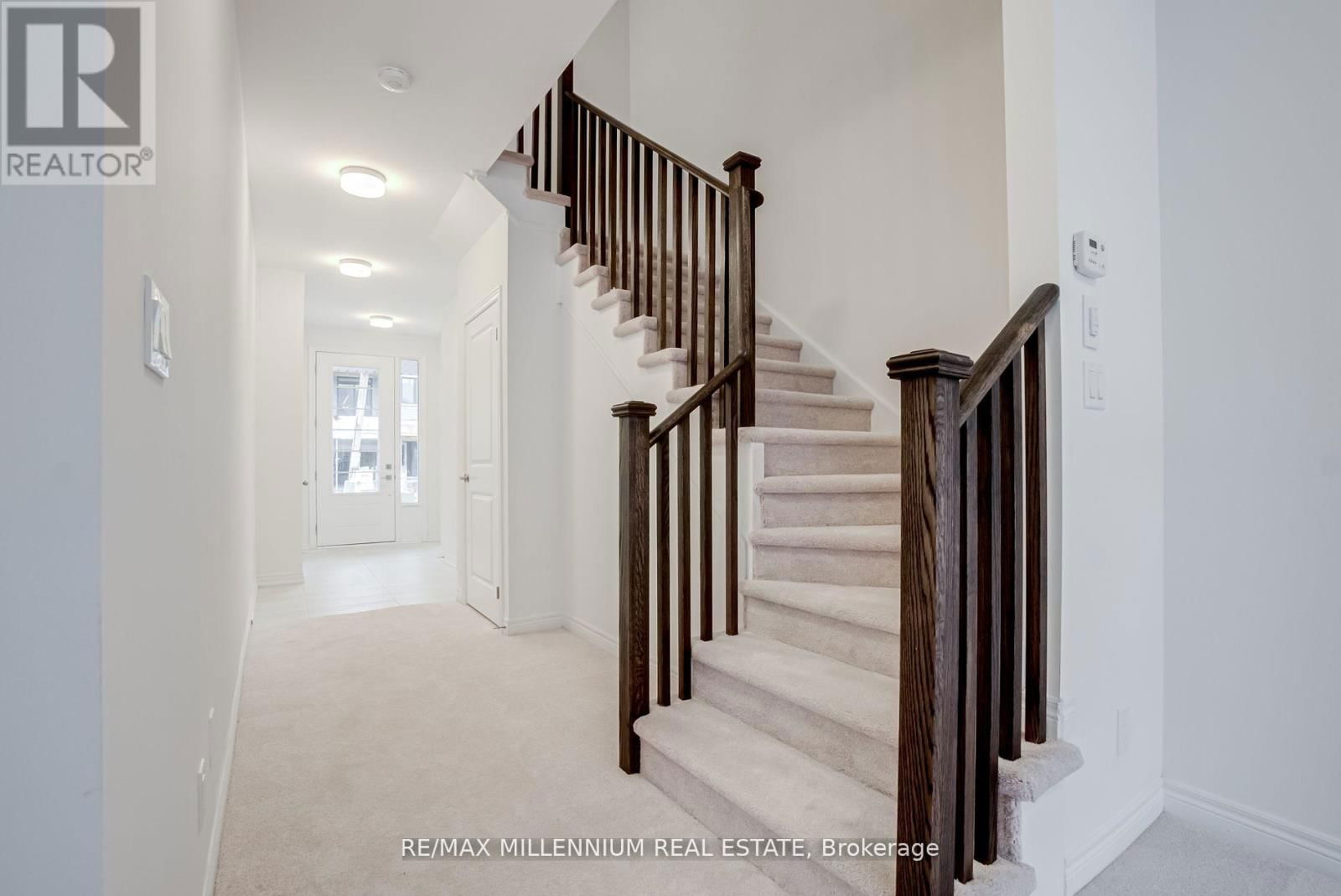 2040 CAMERON LOTT CRESCENT EAST Image 7