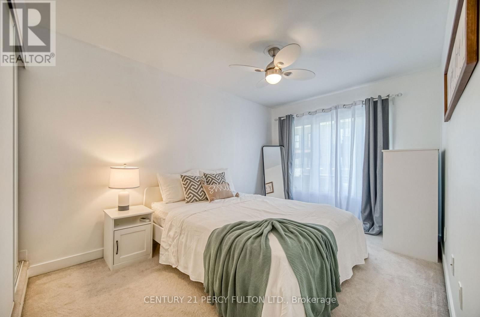 504 - 1555 KINGSTON ROAD Image 14