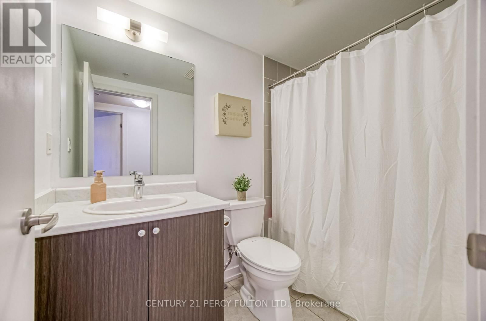 504 - 1555 KINGSTON ROAD Image 20