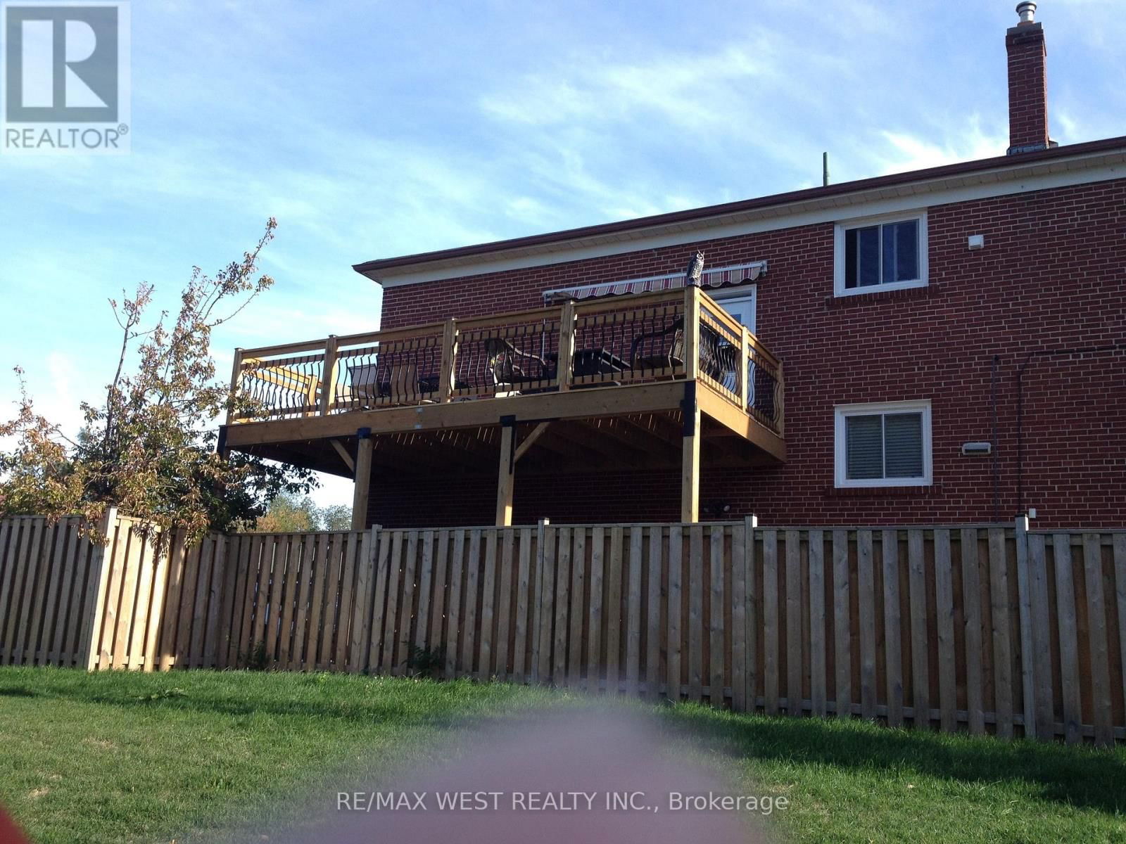 263 OAK PARK AVENUE Image 1
