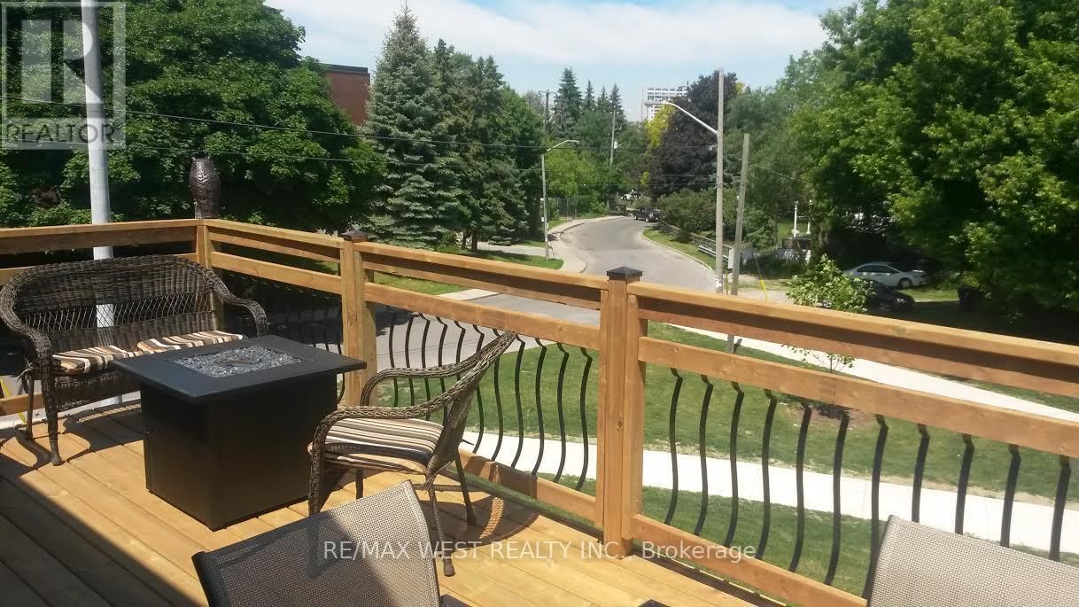 263 OAK PARK AVENUE Image 5