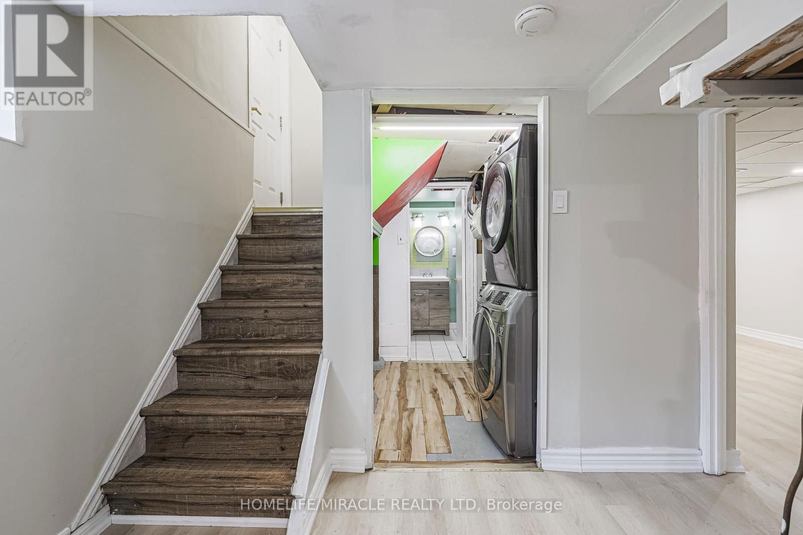 14 FREY CRESCENT Image 16