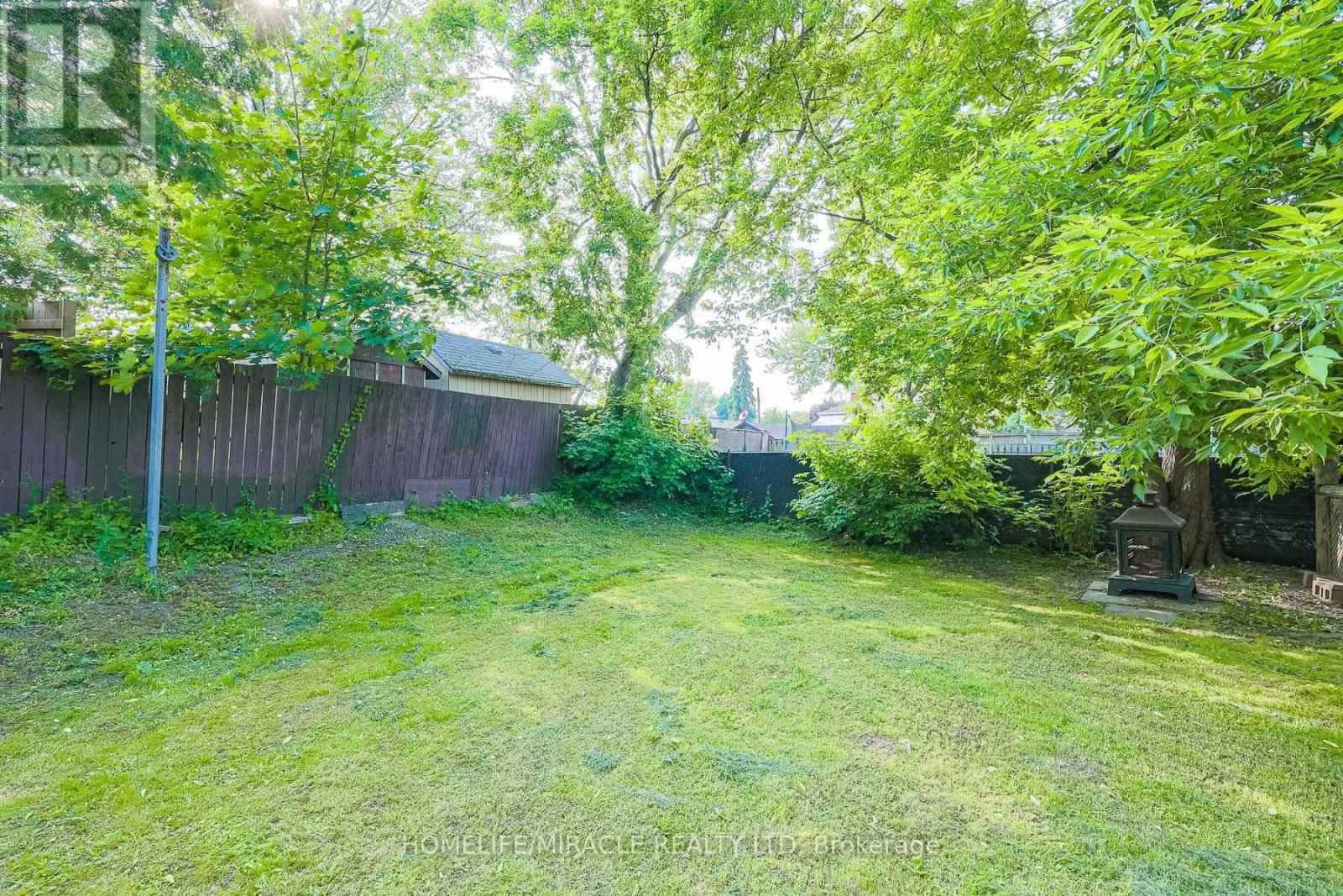 14 FREY CRESCENT Image 26