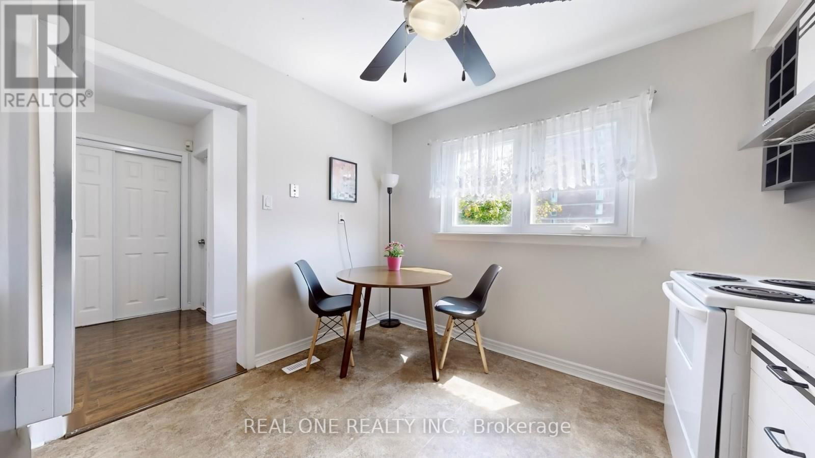 54 BONIS AVENUE Image 12