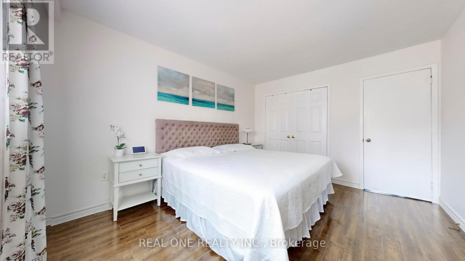 54 BONIS AVENUE Image 25