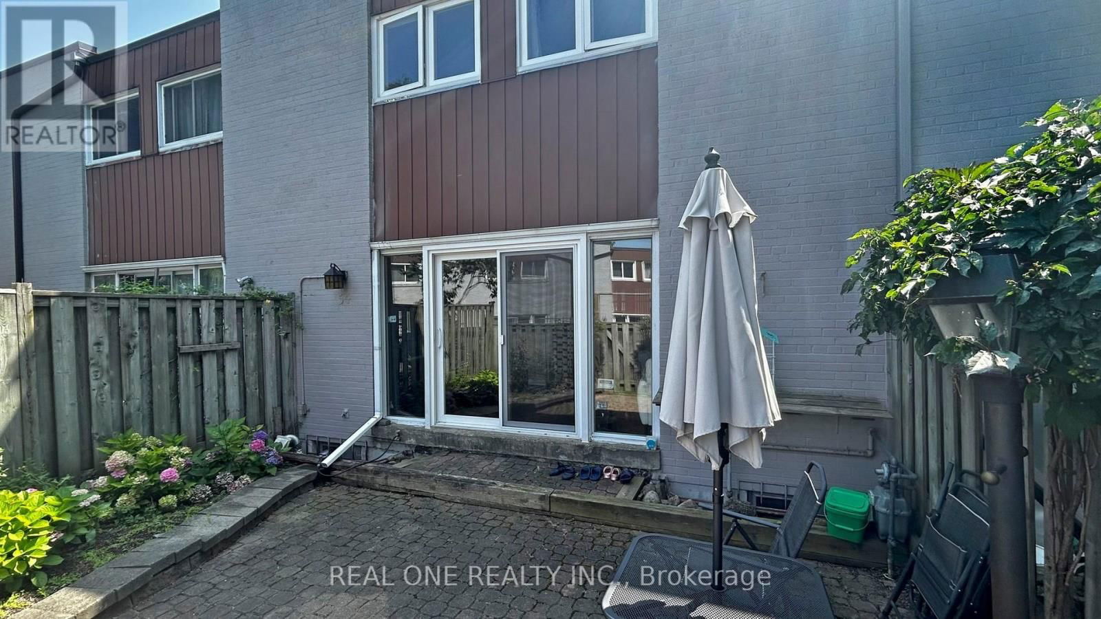 54 BONIS AVENUE Image 38