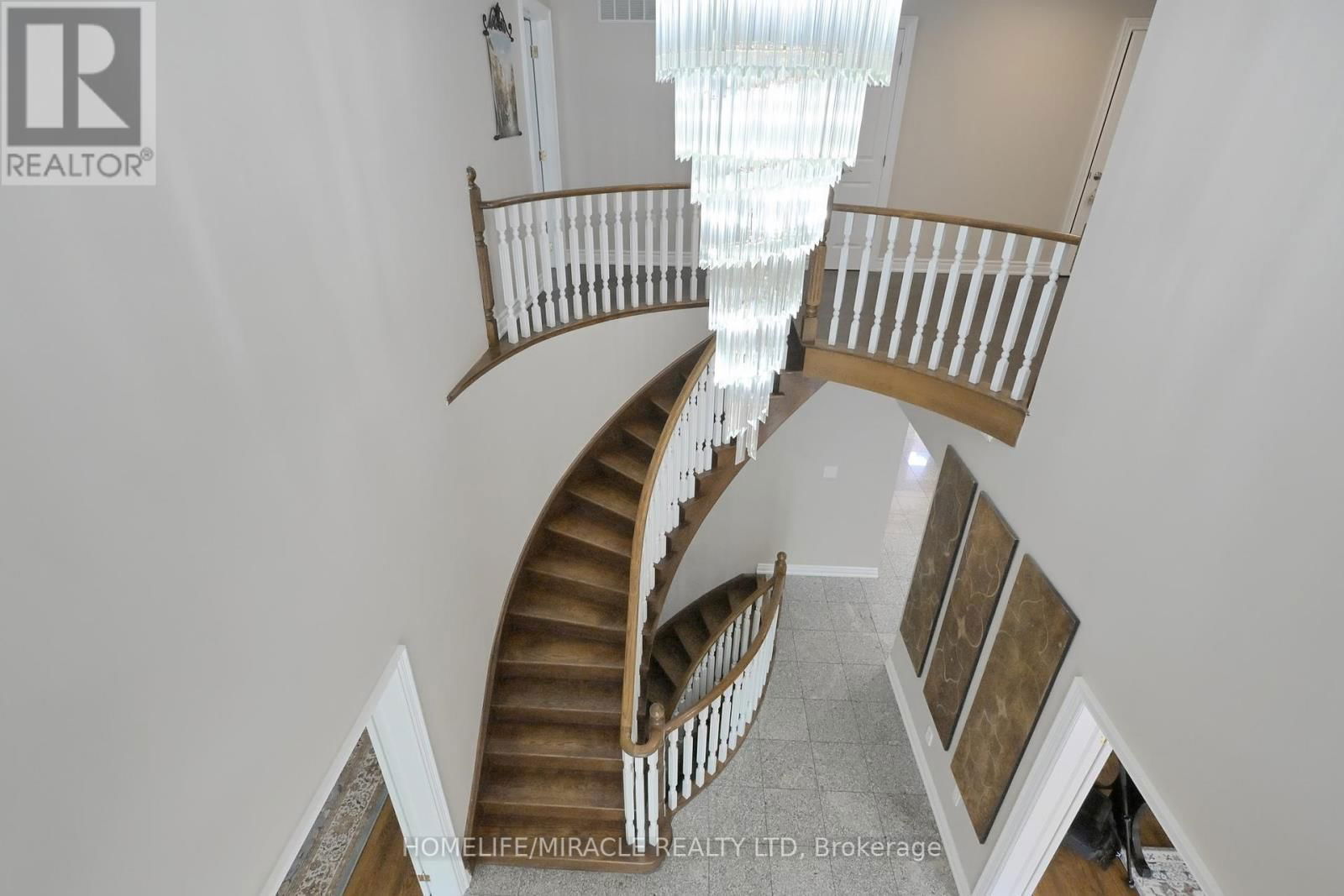 9 BUNTING COURT Image 17