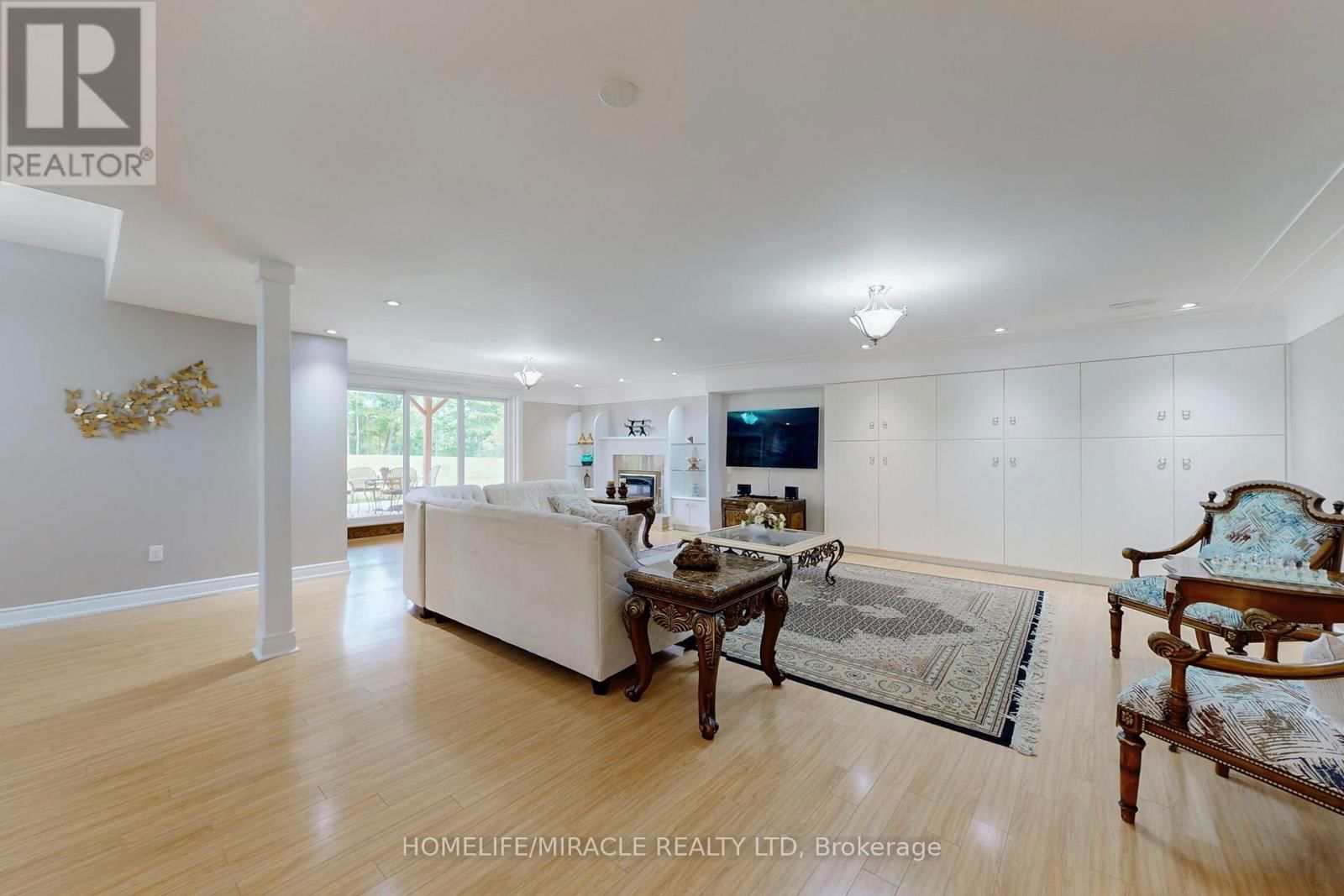 9 BUNTING COURT Image 33