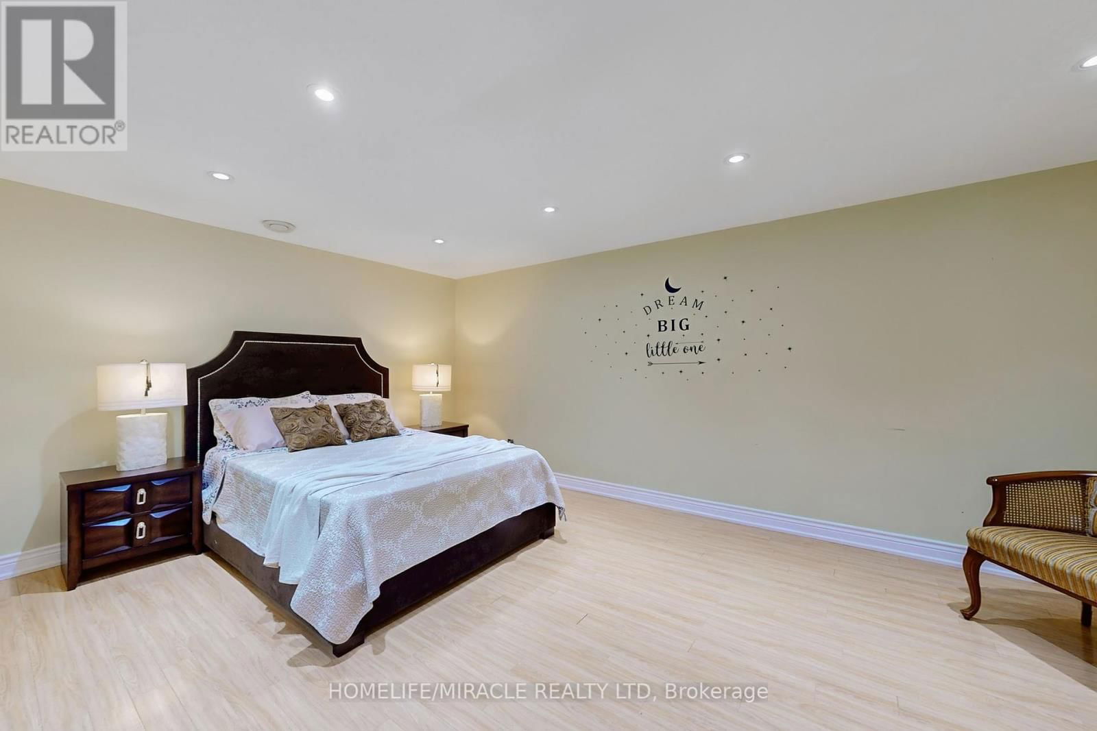 9 BUNTING COURT Image 37