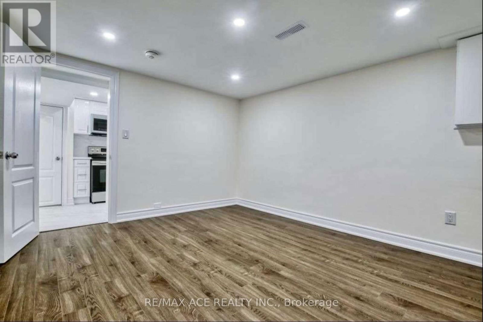 Bsmt - 17 BREWTON ROAD Image 3