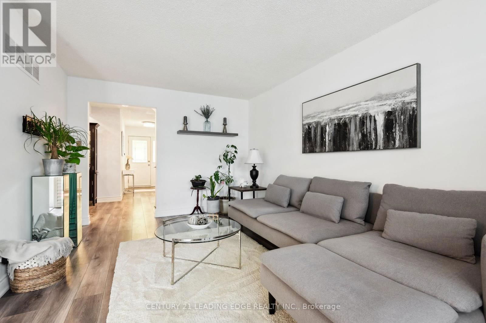 150 - 4662 KINGSTON ROAD Image 12