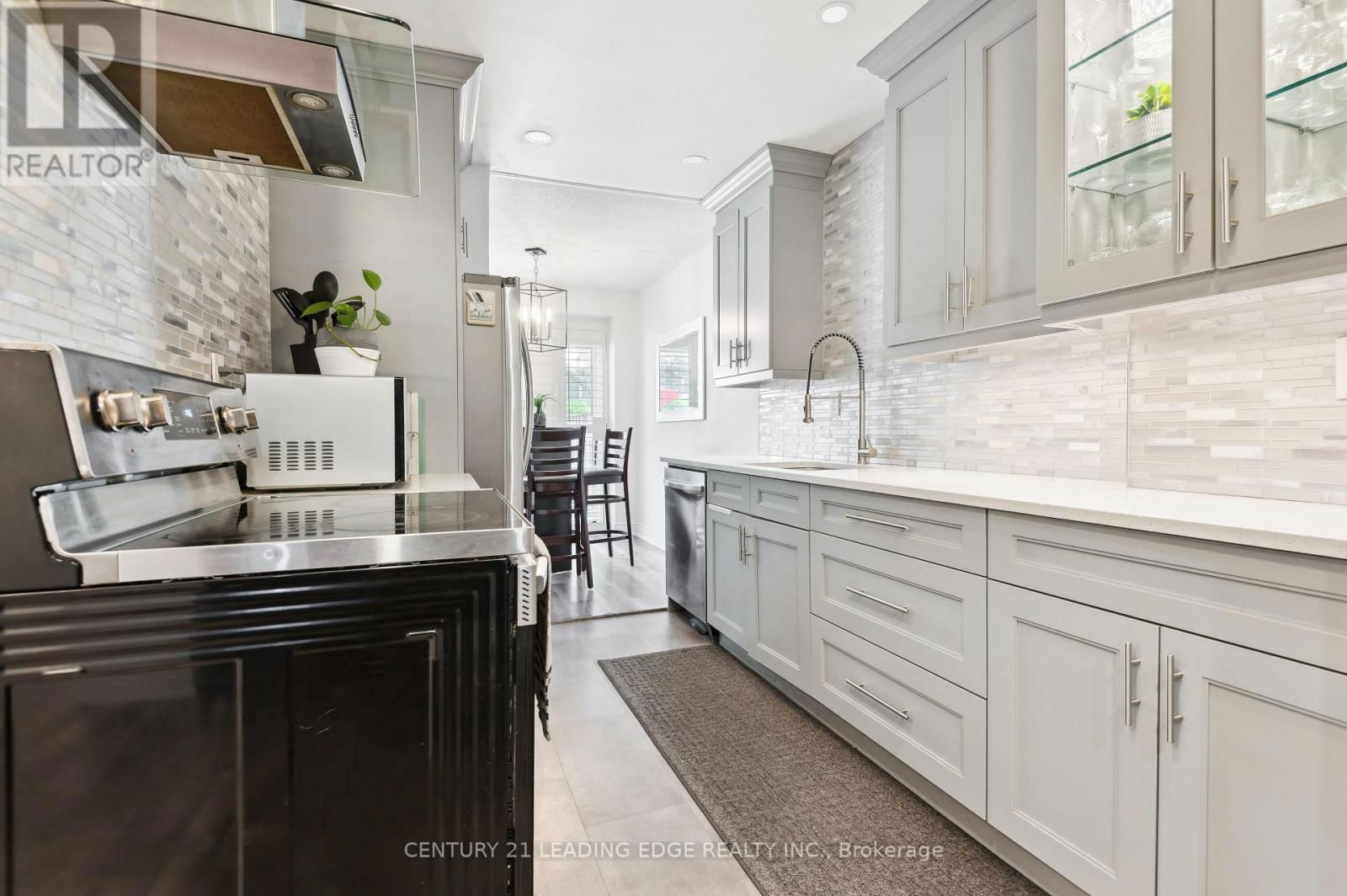 150 - 4662 KINGSTON ROAD Image 15