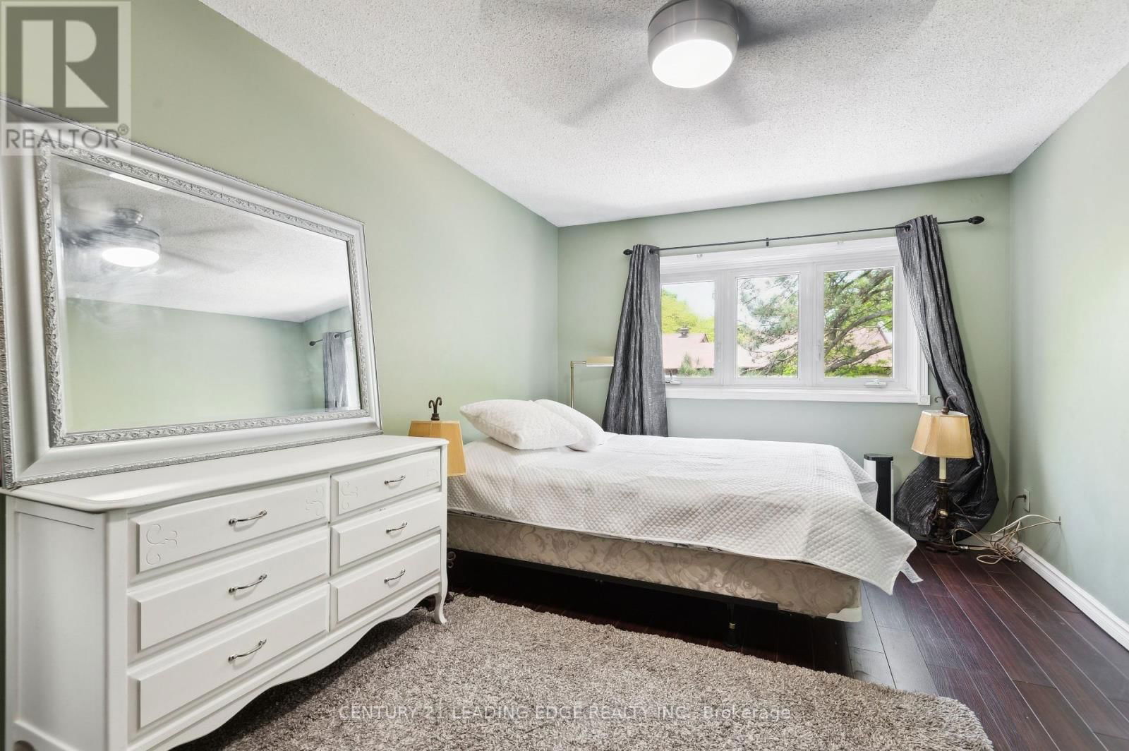 150 - 4662 KINGSTON ROAD Image 30