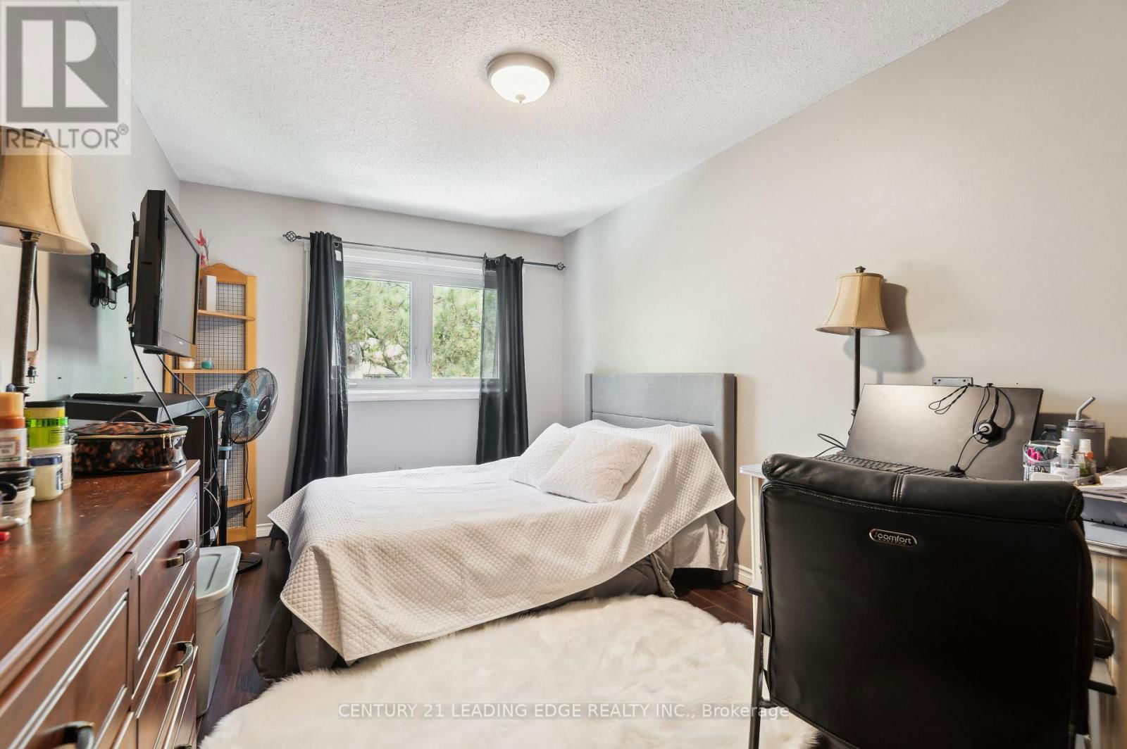 150 - 4662 KINGSTON ROAD Image 31