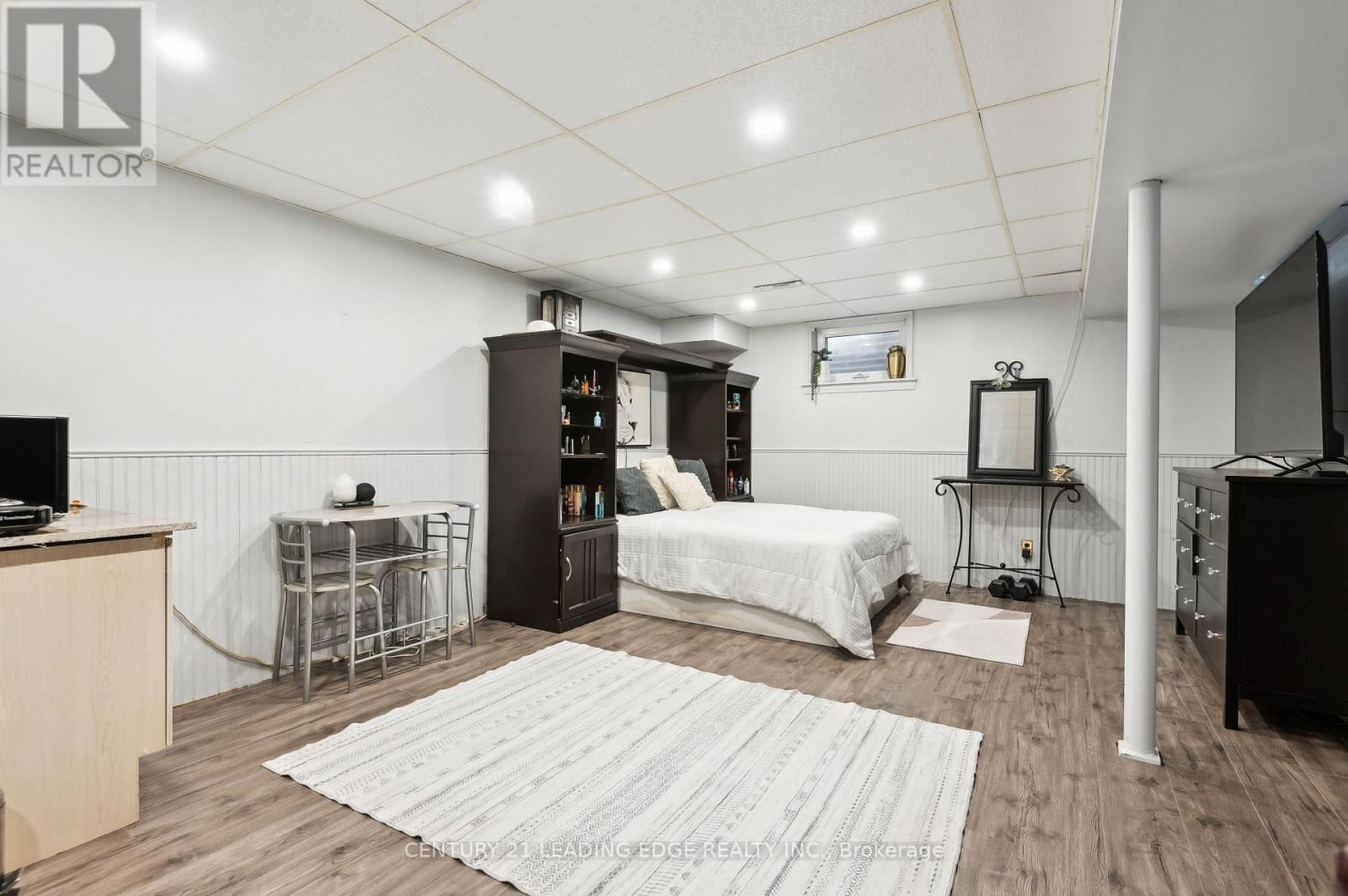 150 - 4662 KINGSTON ROAD Image 34