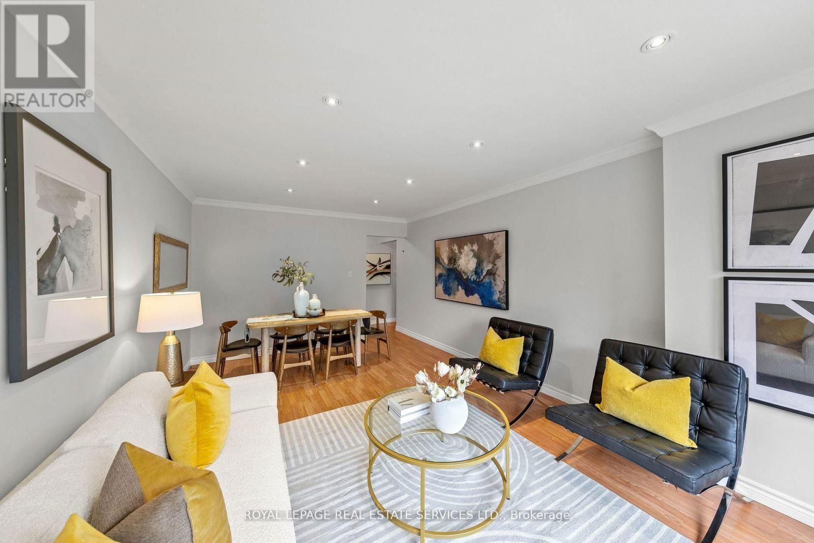 426 CAMELOT COURT Image 10