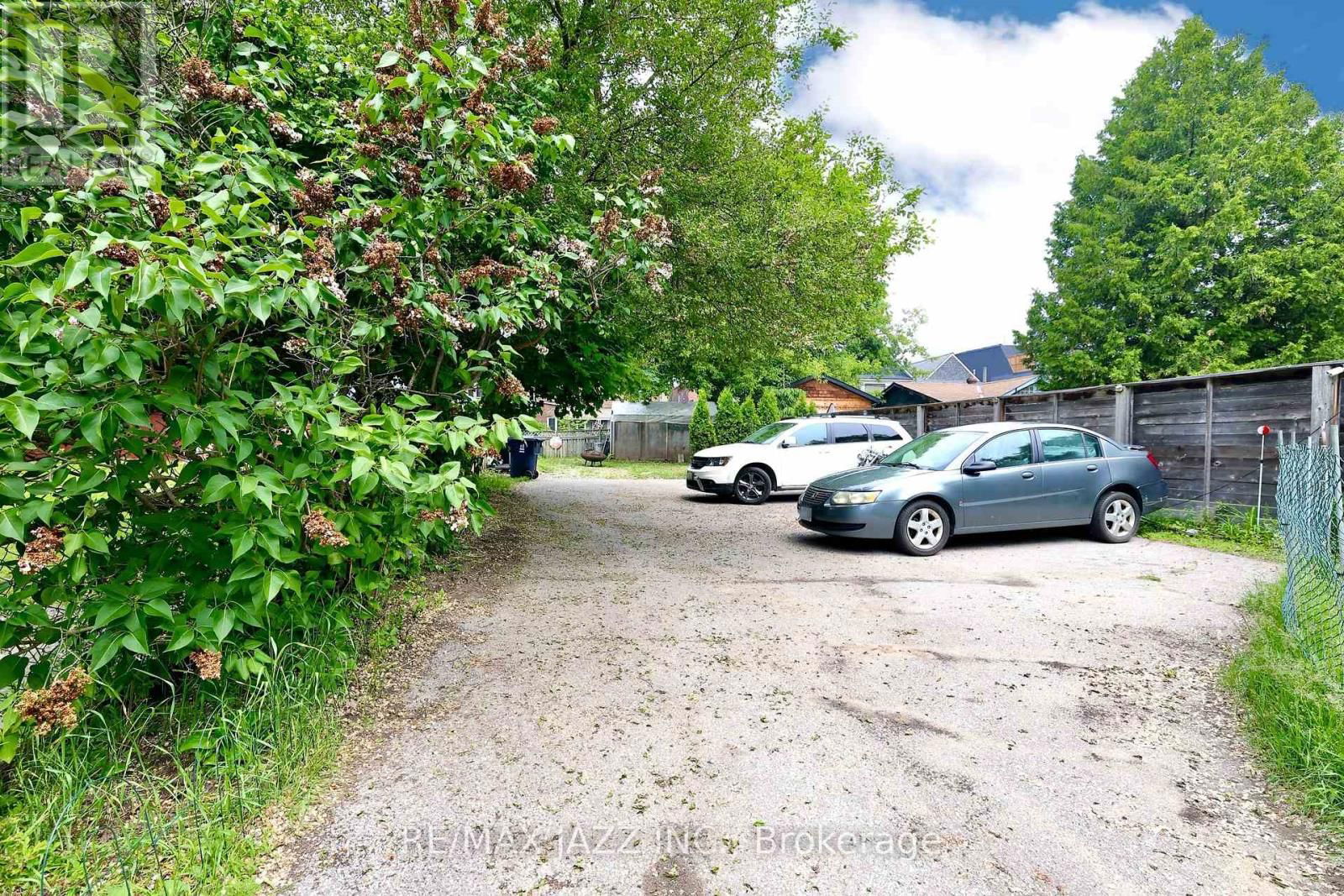 118 EASTWOOD ROAD Image 16
