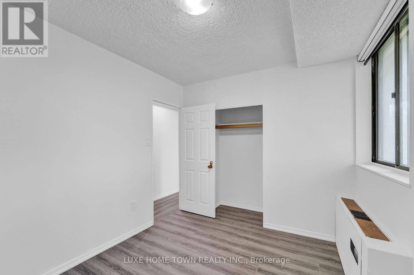 328 - 665 KENNEDY ROAD Image 30