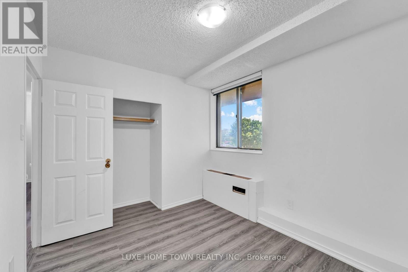 328 - 665 KENNEDY ROAD Image 31
