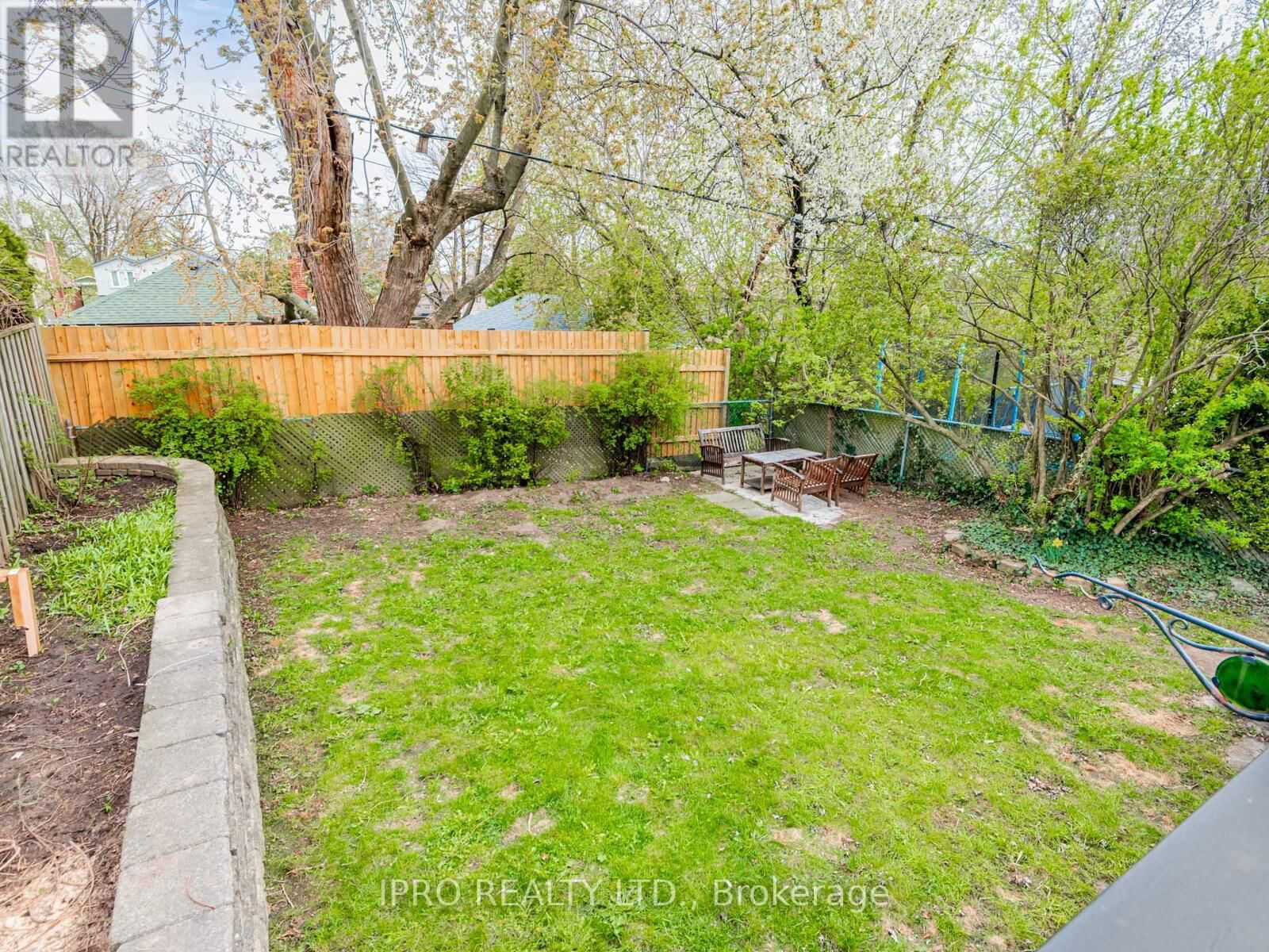 21 GALBRAITH AVENUE Image 33