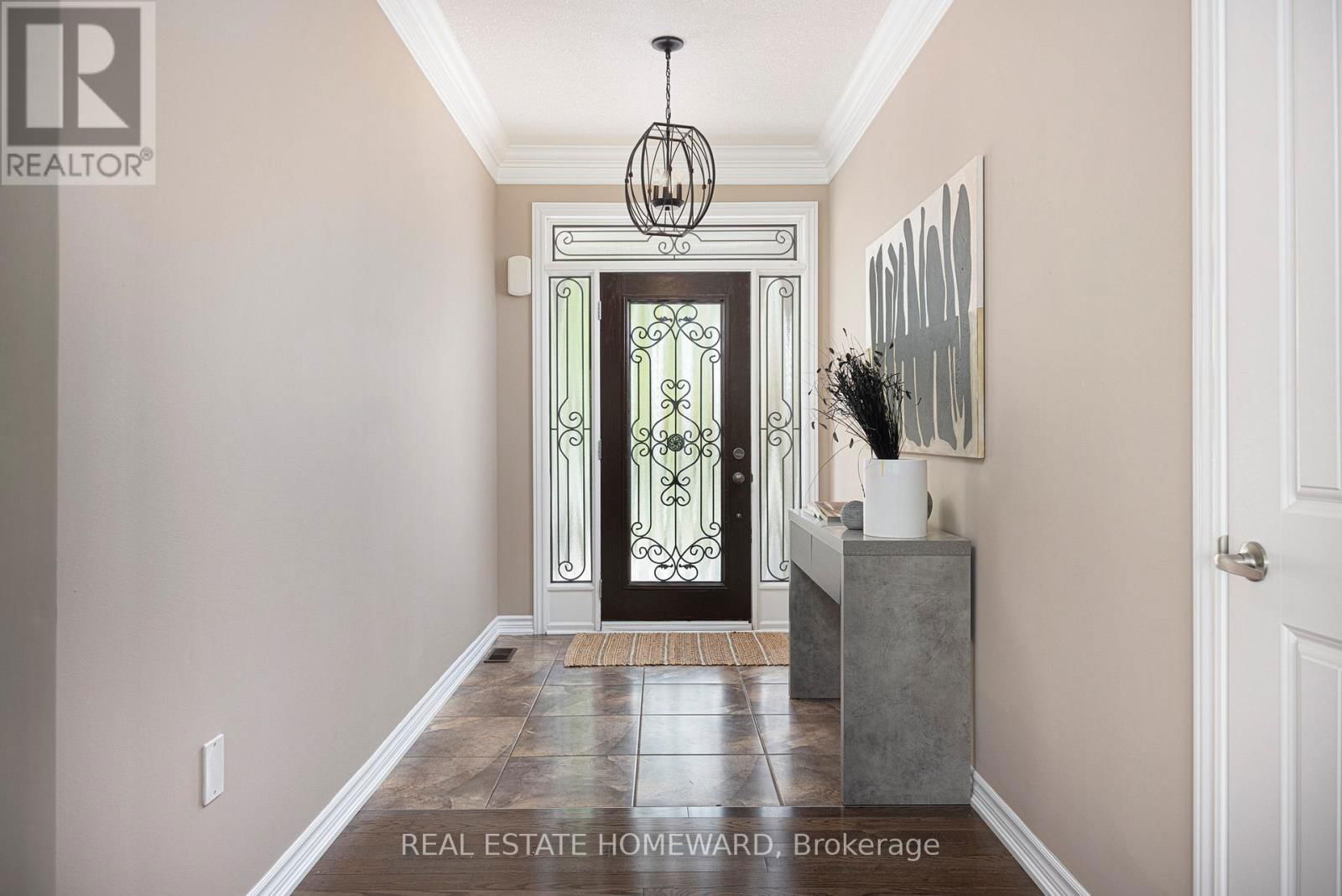 44 JANE AVENUE Image 26