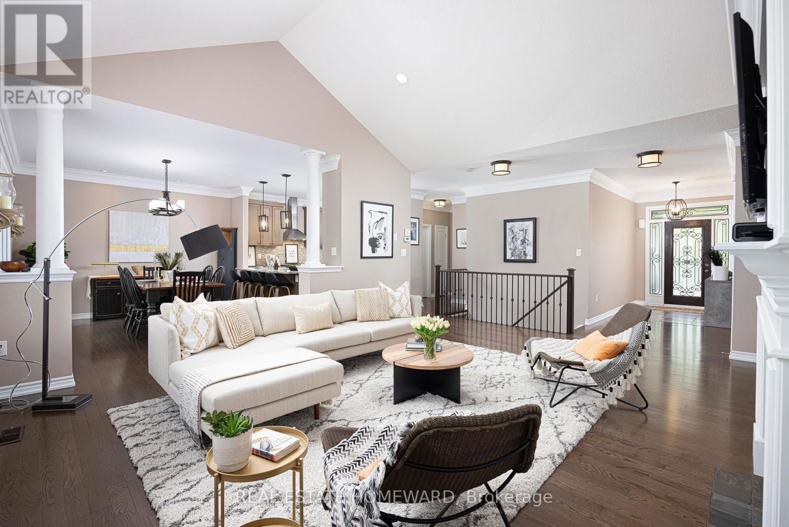 44 JANE AVENUE Image 3