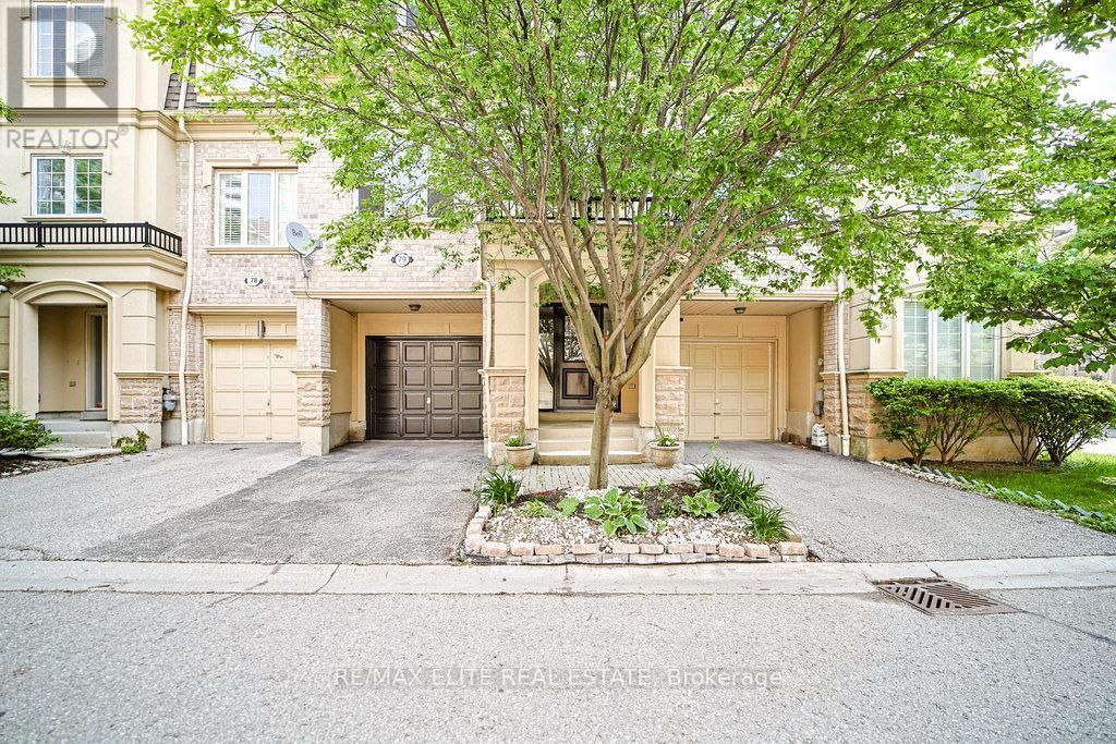 79 - 1250 ST MARTINS DRIVE Image 33