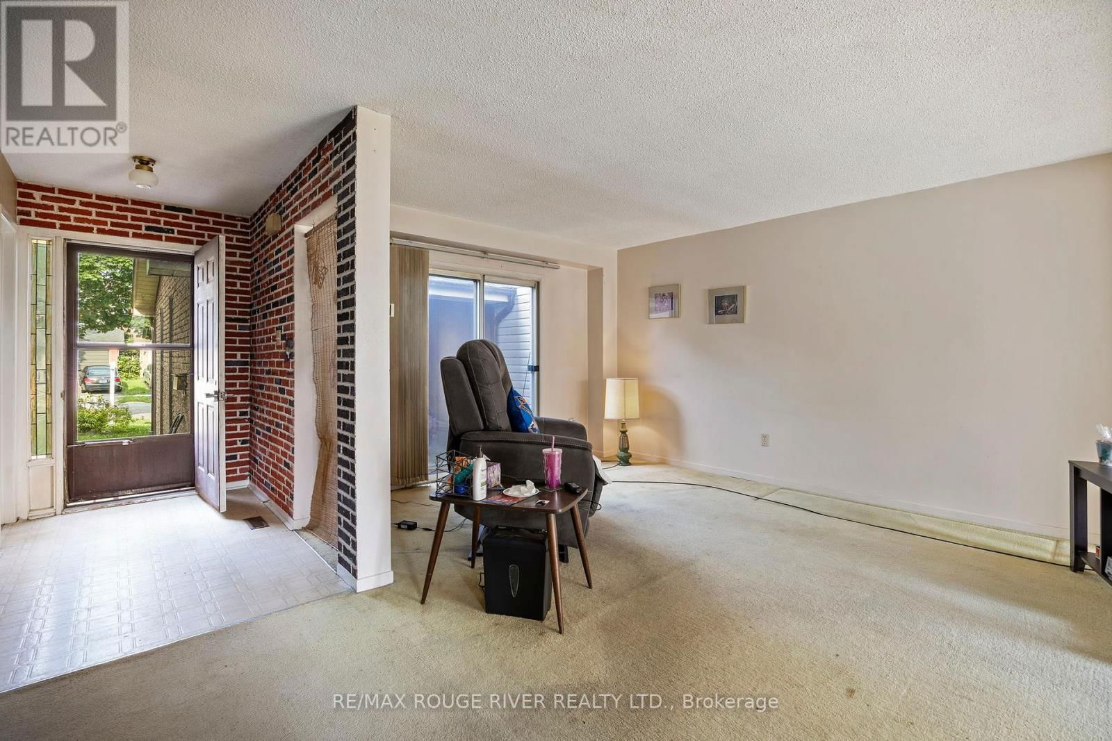 1611 GETA CIRCLE Image 4