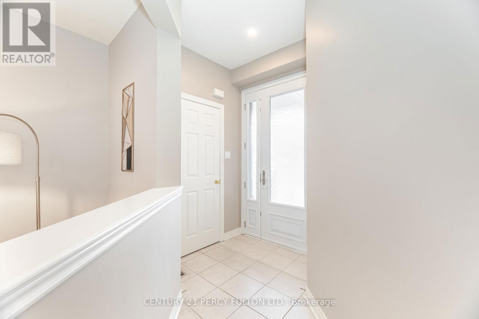 477 ROUGEWALK DRIVE Image 2