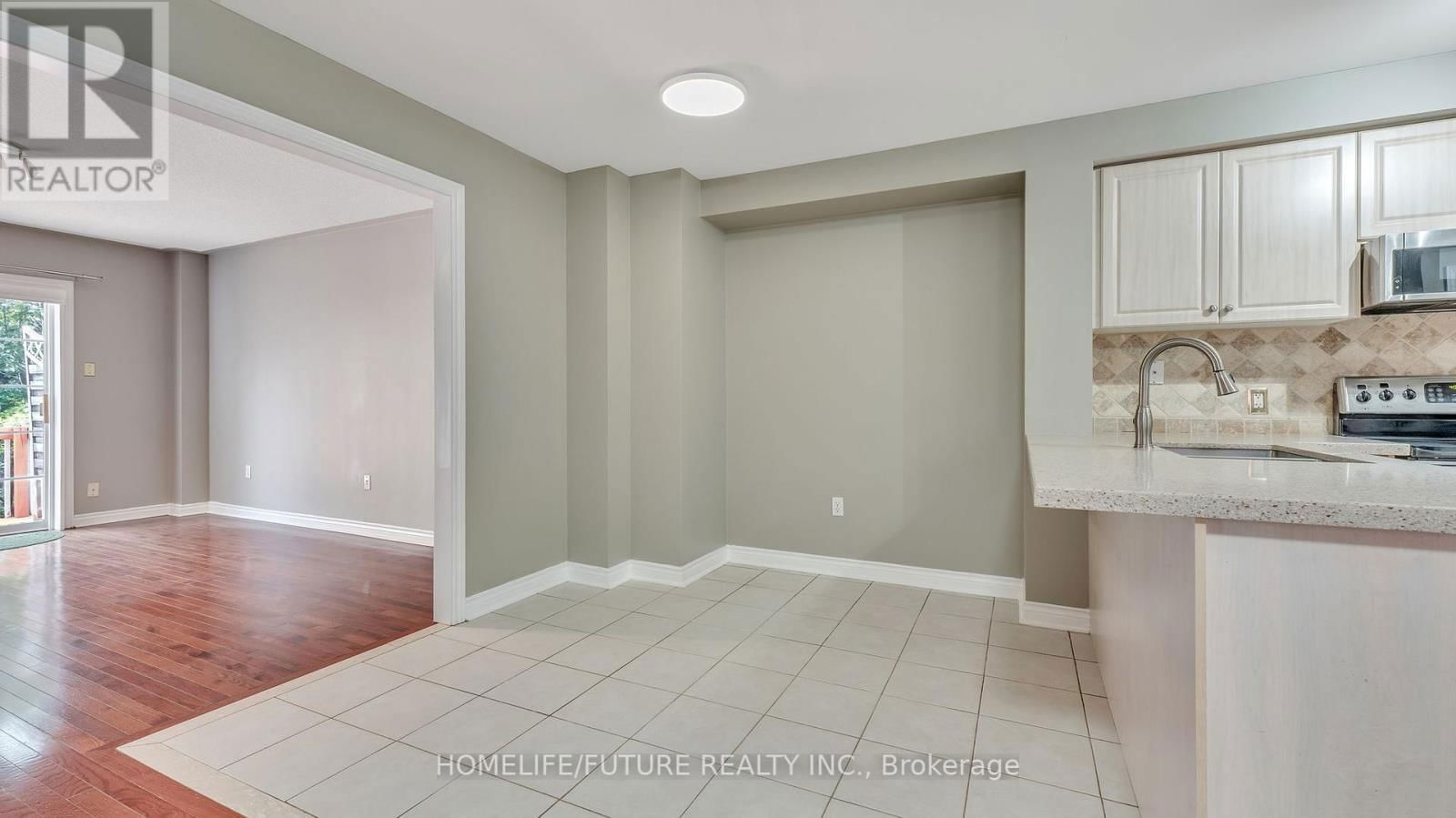 25 GATEWAY COURT Image 19