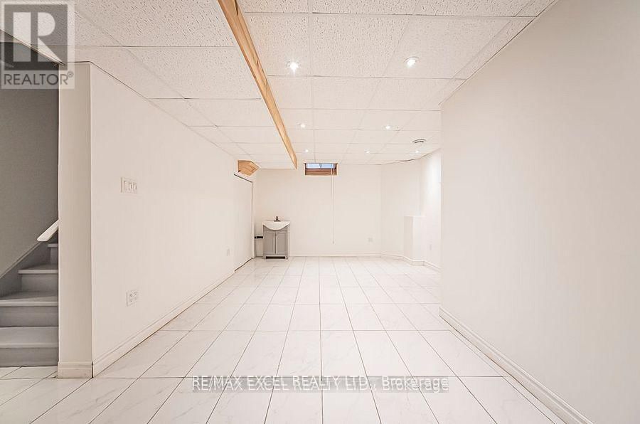 3 HEADON AVENUE Image 37