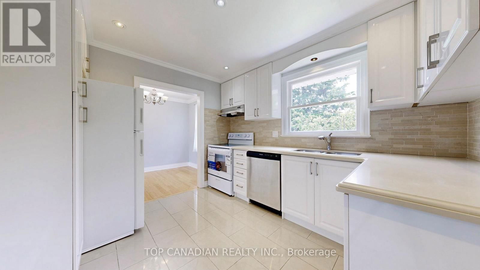 1-513 ANNAPOLIS AVENUE Image 14