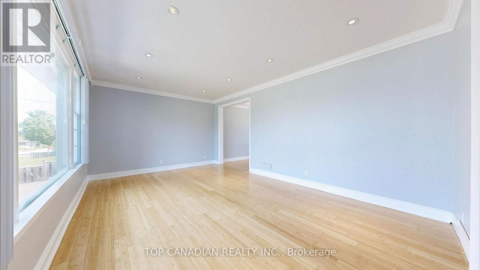 1-513 ANNAPOLIS AVENUE Image 9