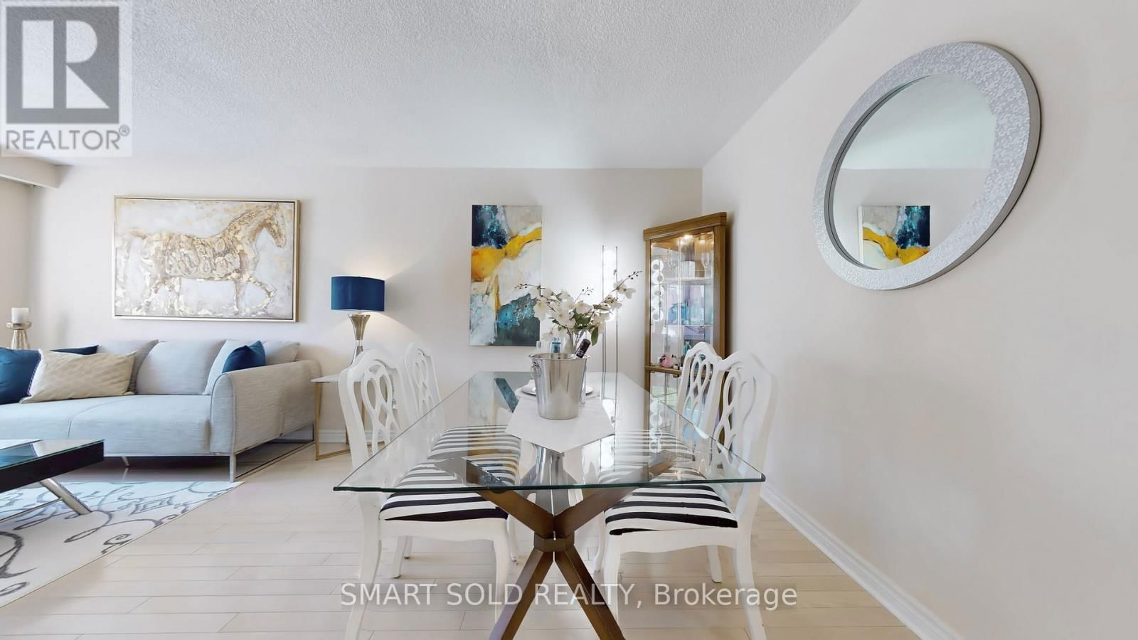 19 - 2606 MIDLAND AVENUE Image 12