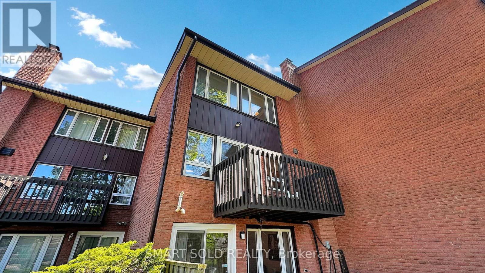19 - 2606 MIDLAND AVENUE Image 47